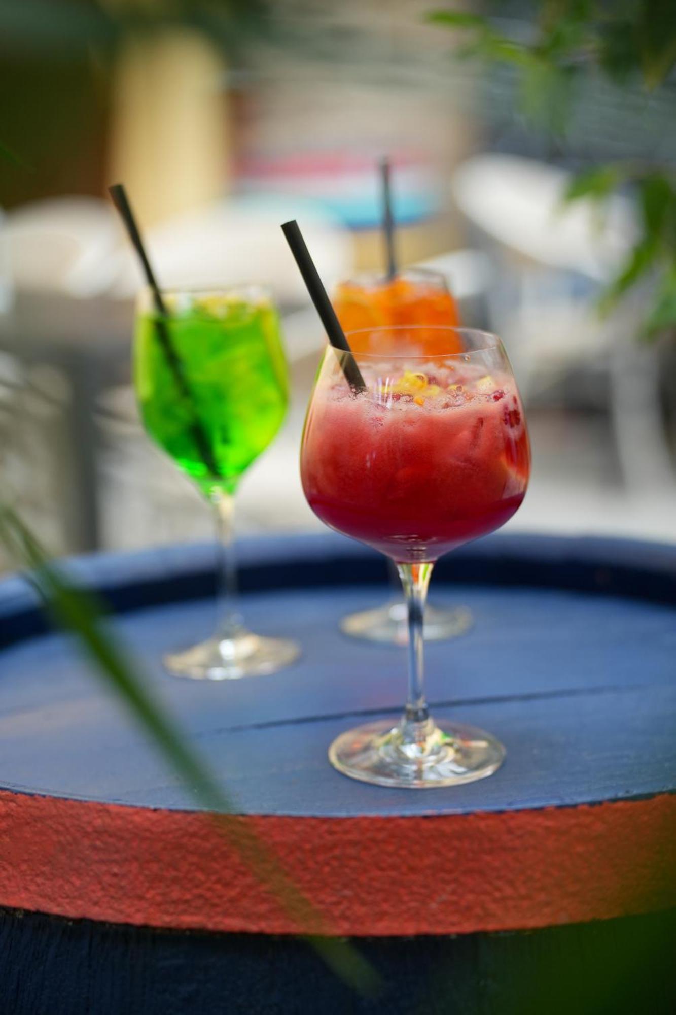 Imola Udvarhaz Dessert Hotel Егер Екстериор снимка