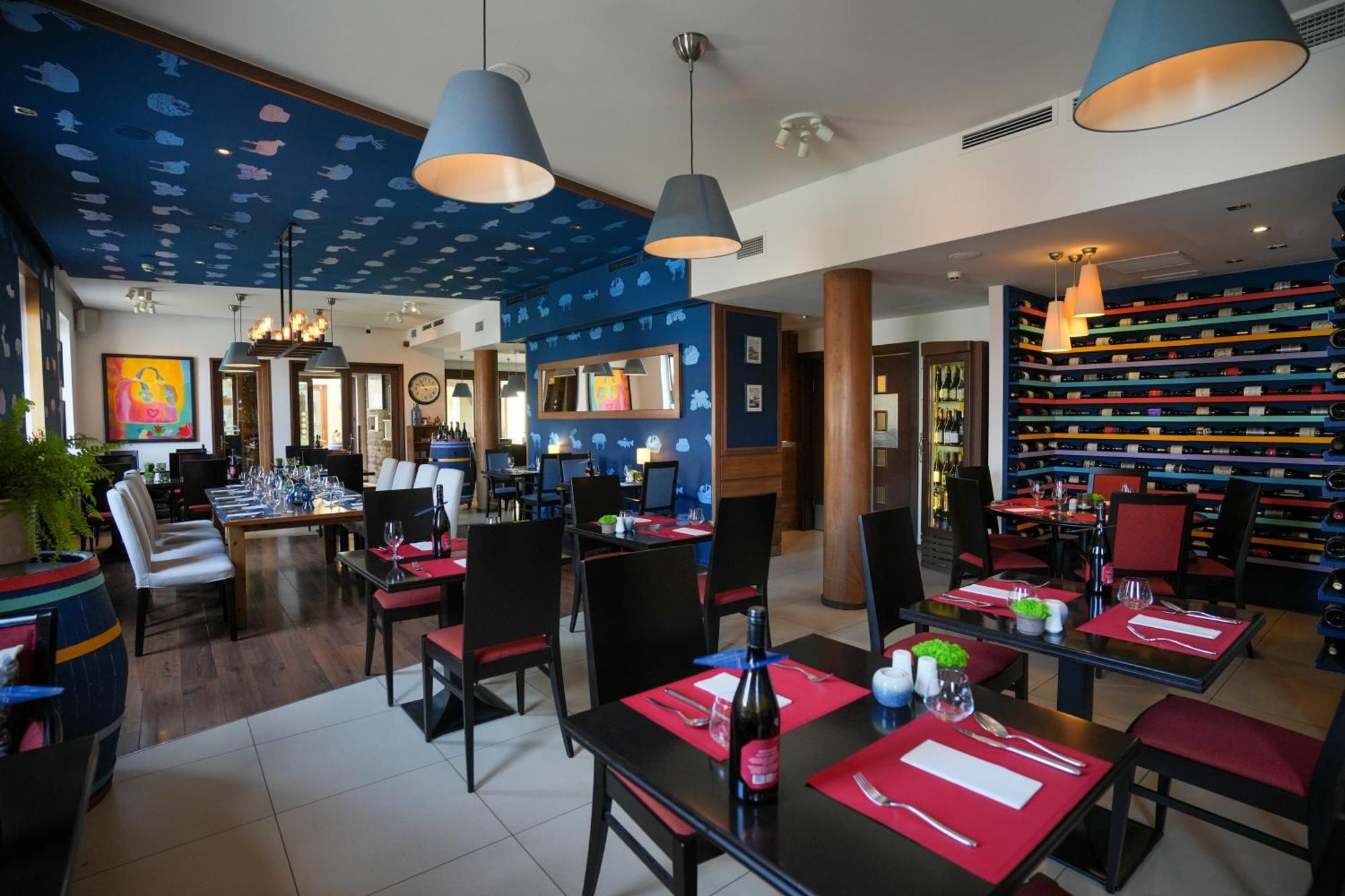 Imola Udvarhaz Dessert Hotel Егер Екстериор снимка